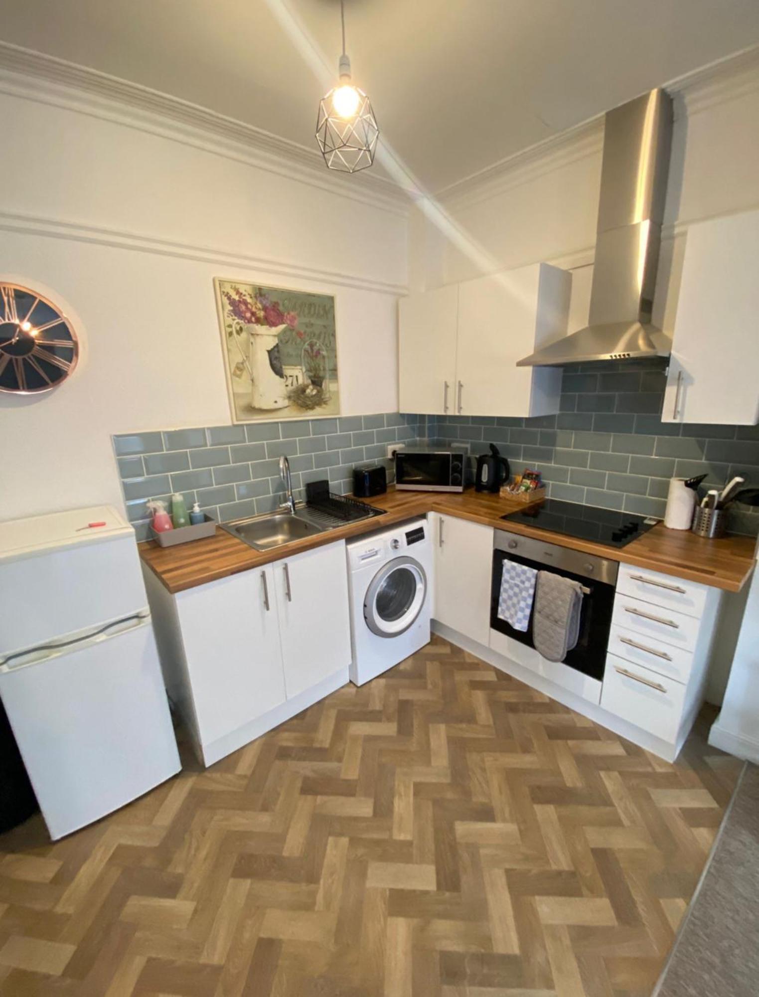 Seaside Escape In Central Bournemouth Spacious Stylish & Inviting Urban Heights Esterno foto
